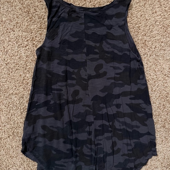 Old Navy Tank Top - Picture 2 of 3